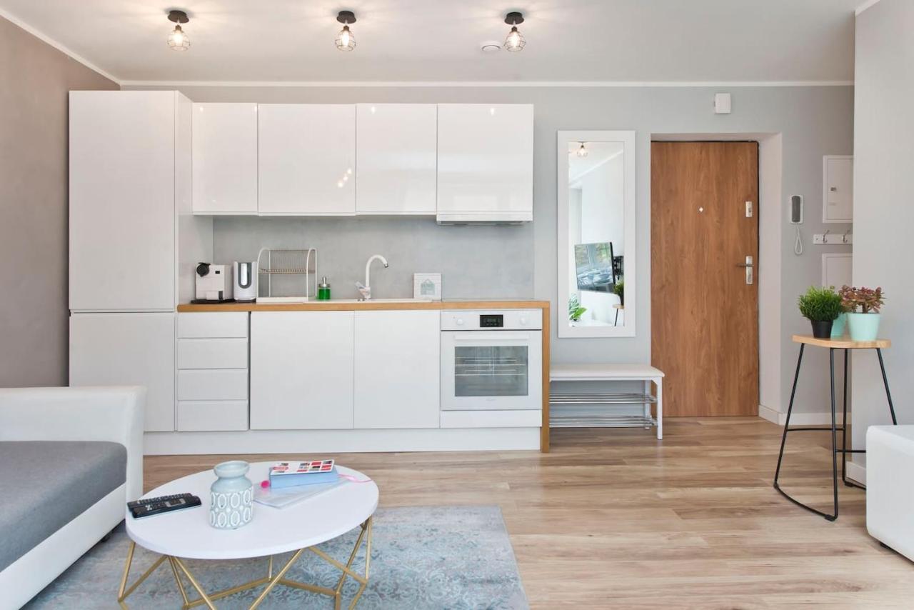 Stay Hip In Vibrant Centrally Located Apartment In Old Town Gdańsk Exteriör bild